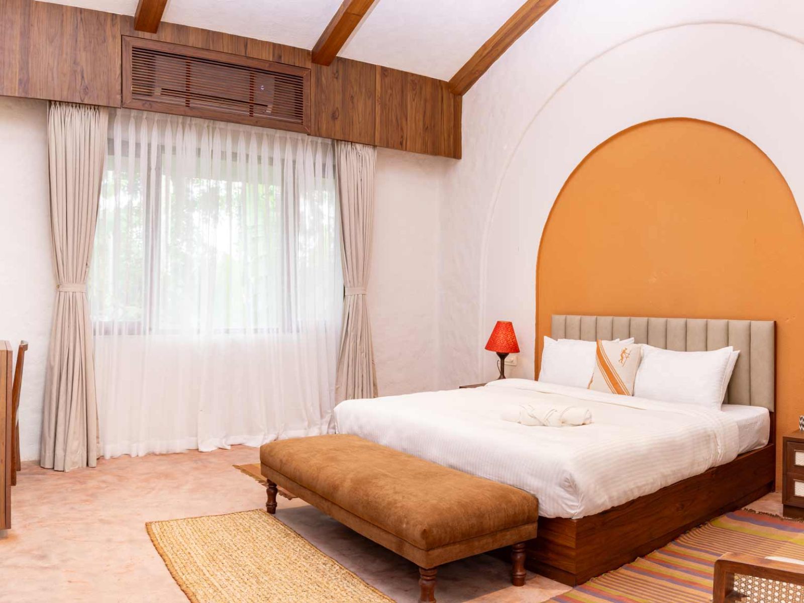 Double bed room image